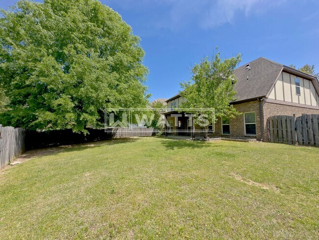 Building Photo - Spectacular 4 Bed 3.5 Bath with Large Yard - next to Mt. Laurel at Shoal Creek