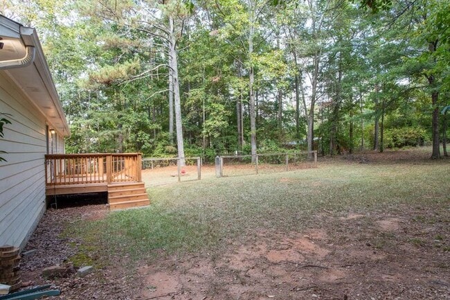 Building Photo - 321 Oak Meadows Dr