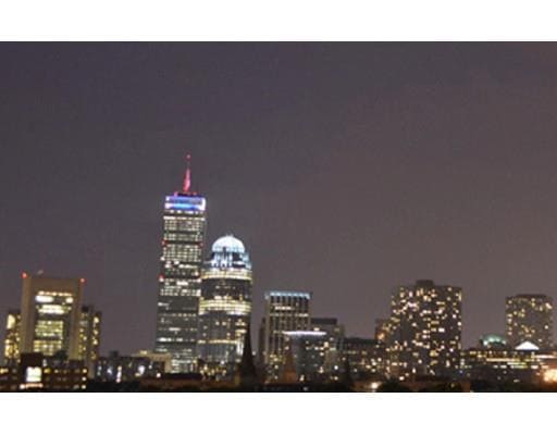 Building Photo - 16 Follen St