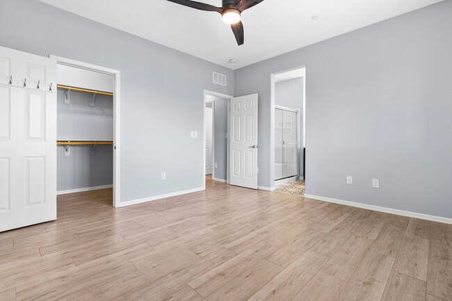 Building Photo - Live Where the Action Is: Modern Townhome Steps from Downtown Summerlin! available 4/1