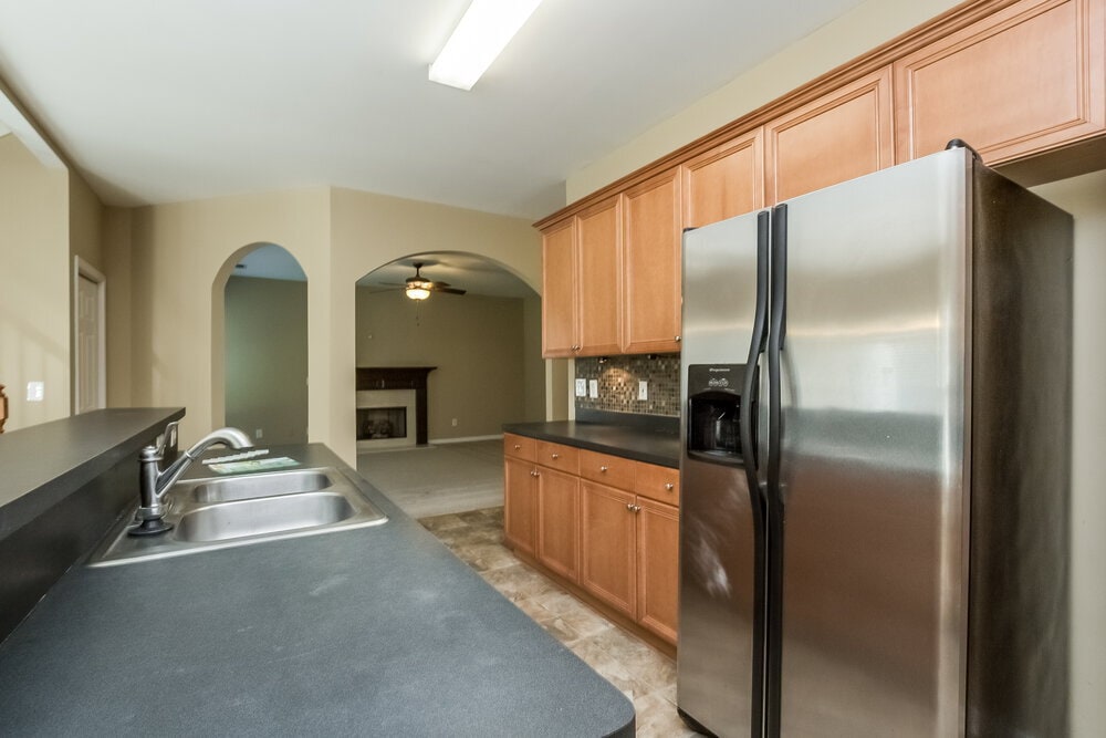 Building Photo - 3046 Woodbridge Ln