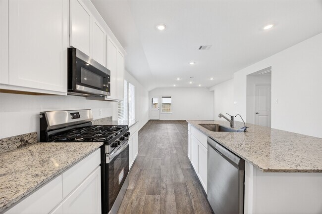 Building Photo - 3710 Marino Mile Dr