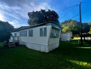 Building Photo - 1137 S Christiana Ave