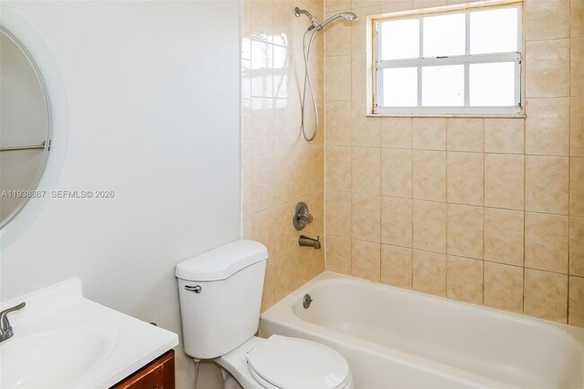 Building Photo - 5860 SW 150th Ave