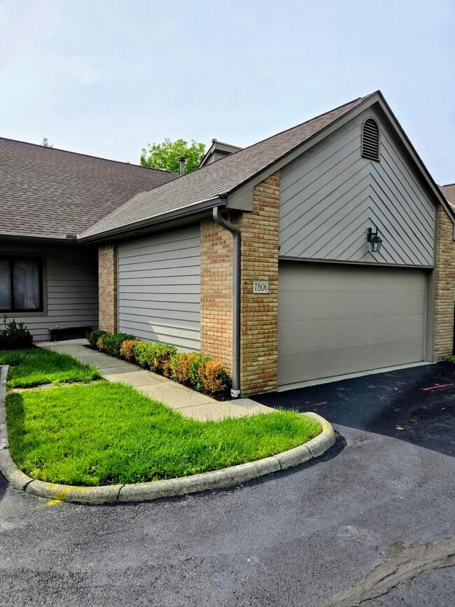 Building Photo - 7806 Jaymes St