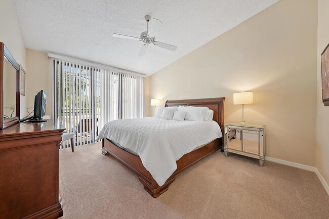 Building Photo - 707 Windermere Way