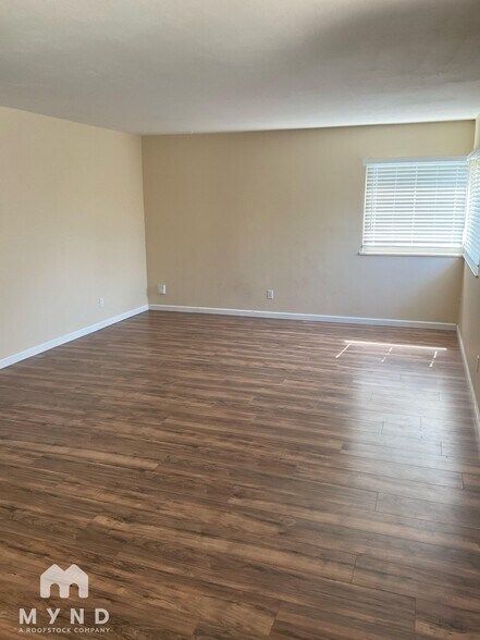 Building Photo - 3401 Tembrook Dr