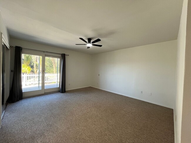 Building Photo - MOUNTAIN VIEWS!! Newbury Park 4+2.5 on cul-de-sac lot!