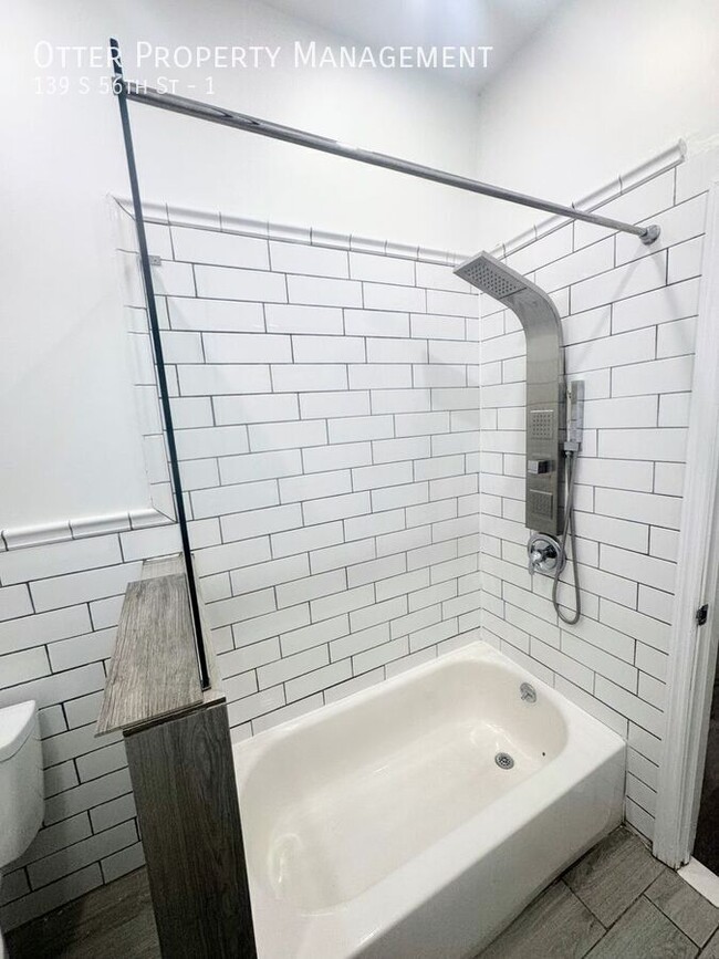 Building Photo - 139 S 56th St