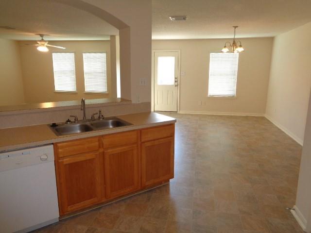 Building Photo - 12732 Lake Conroe Hills Dr