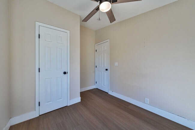 Building Photo - Rare Opportunity to Rent Main House and De...