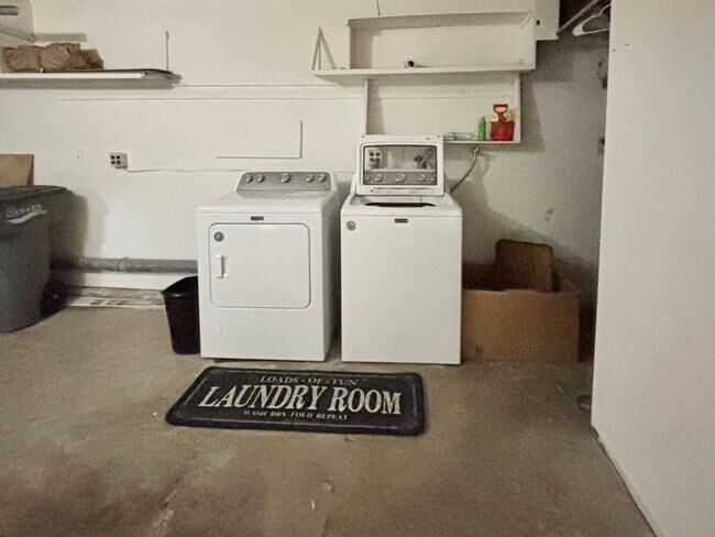 Building Photo - 2551 Greencastle Ct