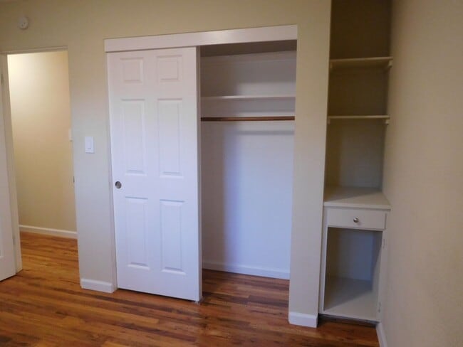 Building Photo - UNR friendly 3 Bedroom , 2 Bath close to campus