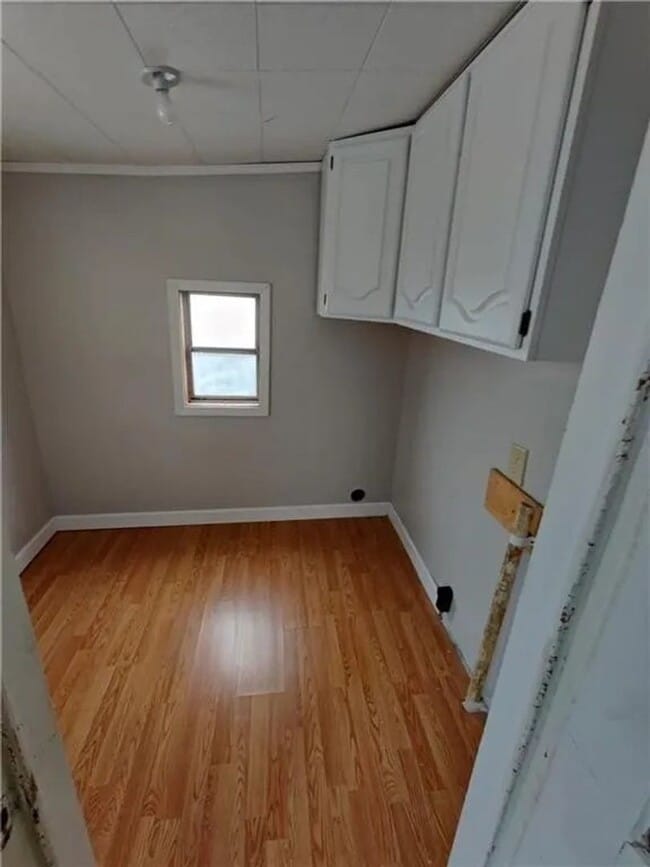 Building Photo - 406 W Franklin St