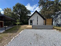 Building Photo - 1111 S Ray Ave