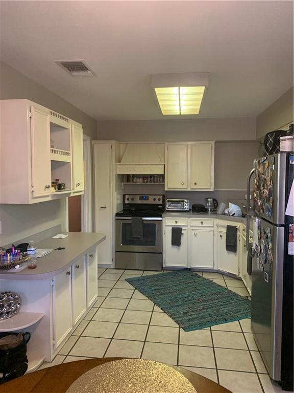 Building Photo - 4117 Cott St