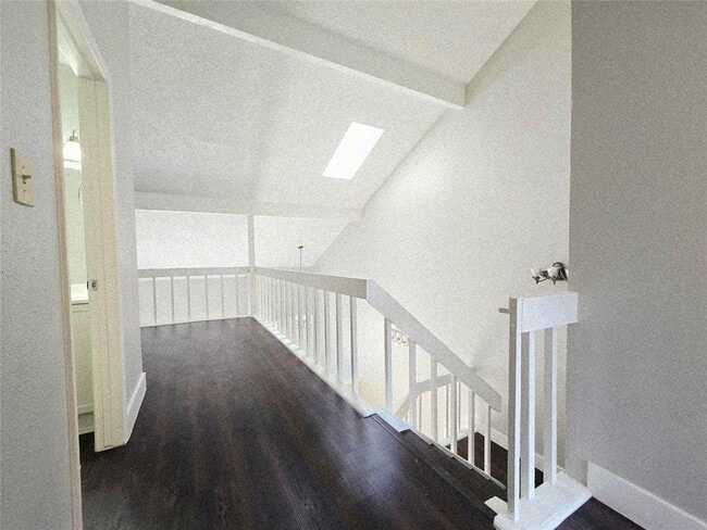 Building Photo - 12625 Newbrook Dr