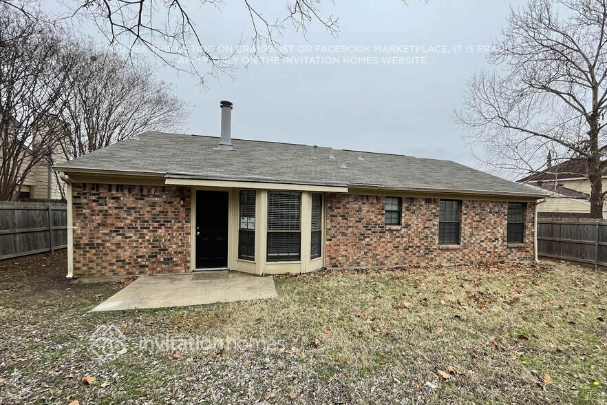 Building Photo - 622 Valley Spring Dr