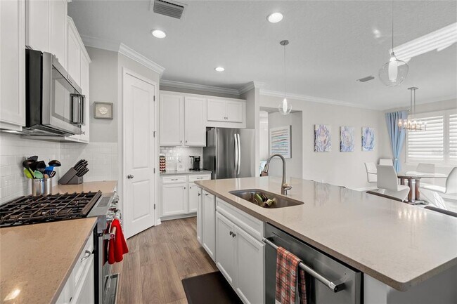 Building Photo - 8681 Rain Song Rd