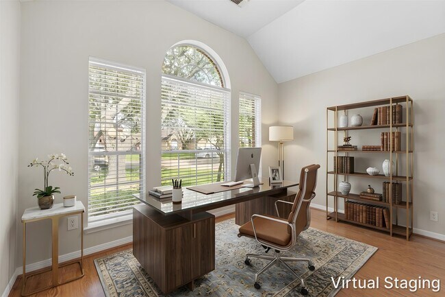 Building Photo - 8619 Bridge Park Dr