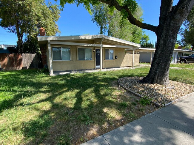 Primary Photo - Affordable Home In Lincoln School District