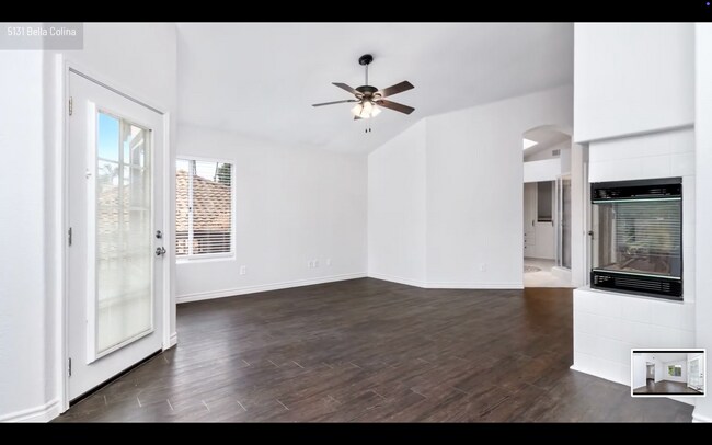 Building Photo - Incredible Rancho Del Oro Home!