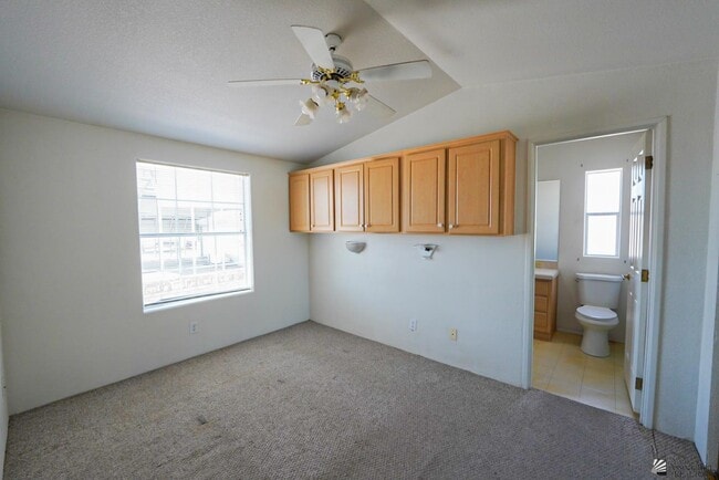 Building Photo - 12734 E 34th St