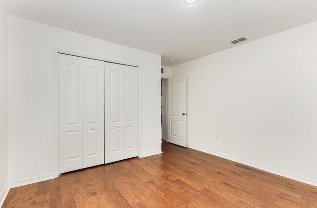 Building Photo - 9026 Paolos Pl