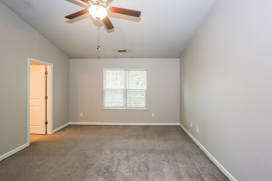 Building Photo - 6511 Rumple Rd