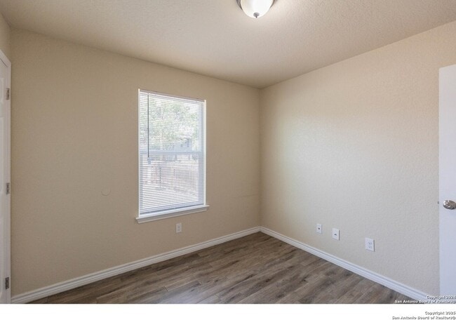 Building Photo - 8111 Landing Ave