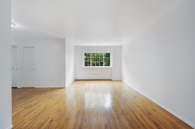Building Photo - 31 Fero St