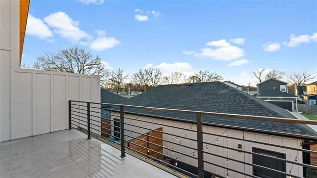 Building Photo - 1145 NE Monroe St