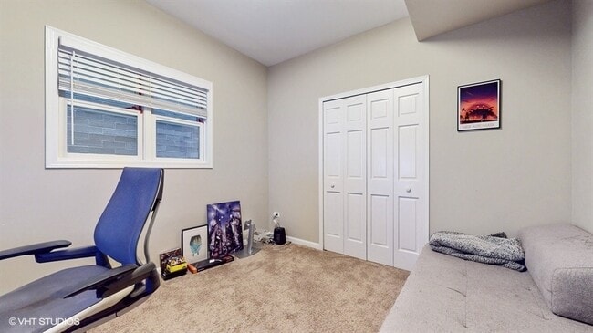 Building Photo - 3540 N Reta Ave