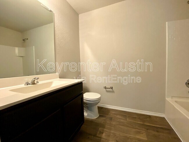 Building Photo - 5708 Shanjia Dr