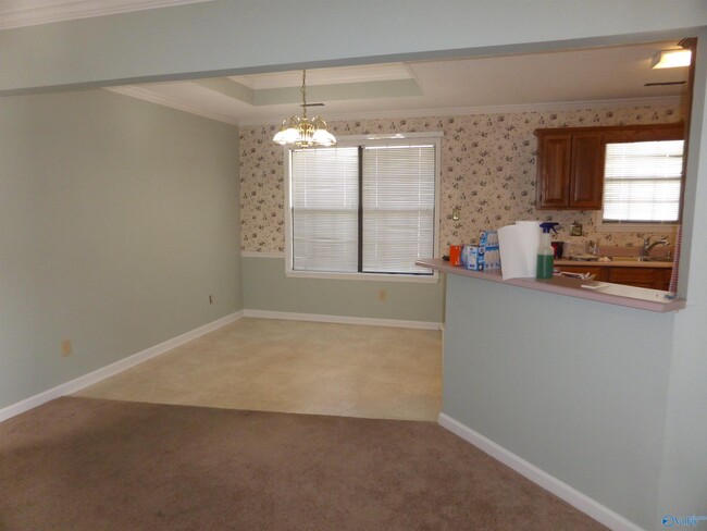 Building Photo - 2503 Jarvis St SW