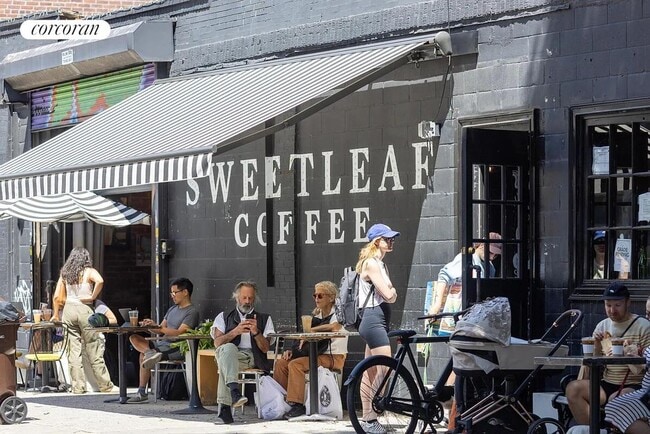 Building Photo - 85 Eagle St