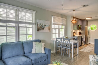 Building Photo - 28 Merganser Ln