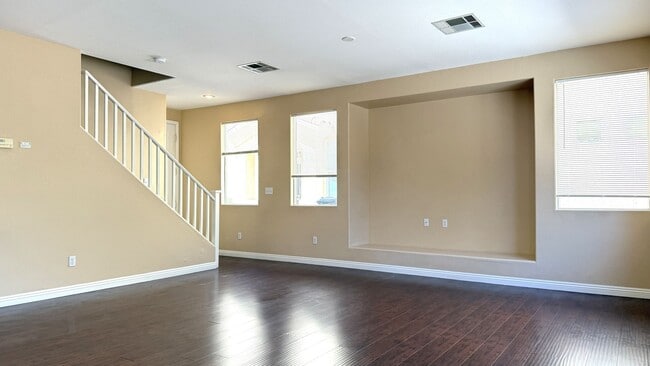 Building Photo - 174 Duck Hollow Ave