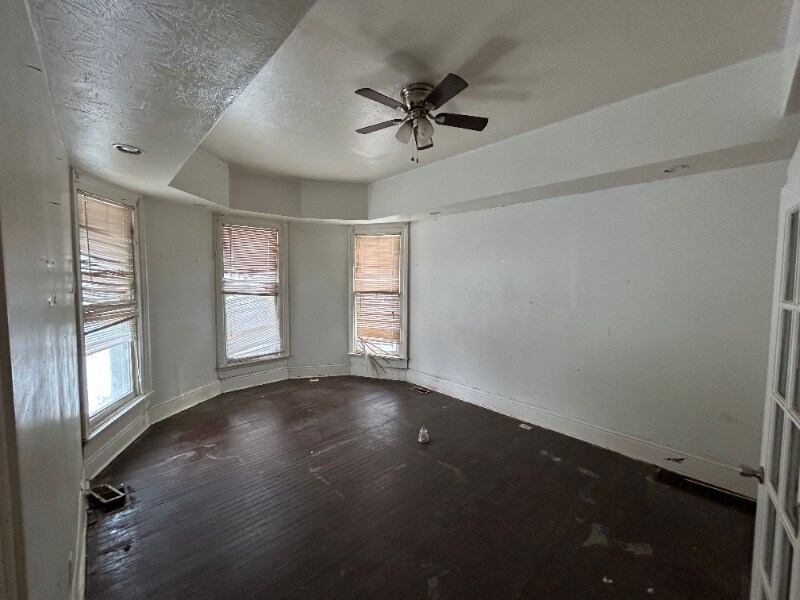 Building Photo - 1418 Catalpa St