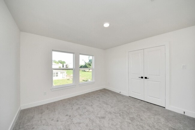 Building Photo - 4324 Avron Dr