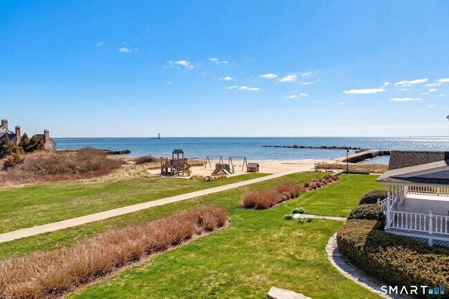 Building Photo - 28 Fenwick Ave