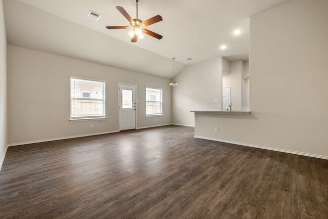 Building Photo - 9211 Canyon Bnd