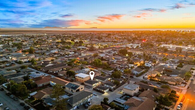 Building Photo - 1135 Florida St