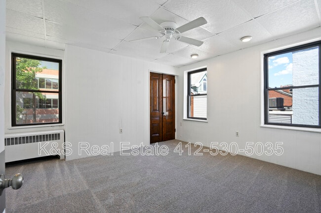 Building Photo - 2119 Sidney St