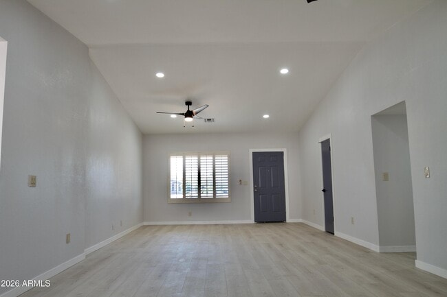 Building Photo - 16801 N 45th Pl