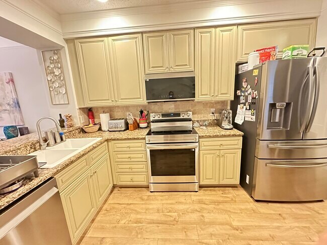 Building Photo - 5387 Grand Park Pl