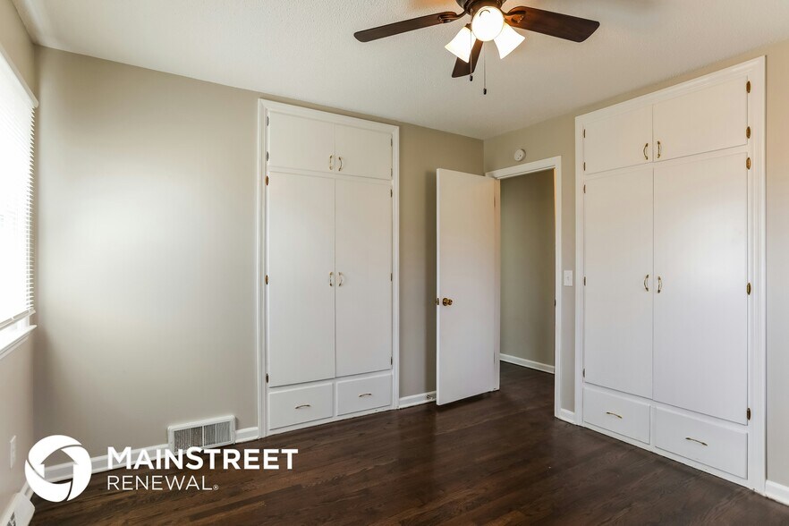 Building Photo - 9311 Hayes Dr