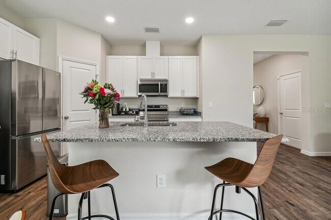 Building Photo - 9104 Wade St