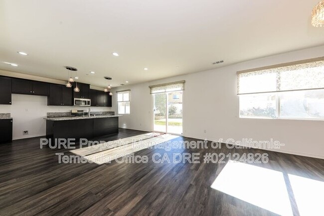 Building Photo - 27309 Barre Dr