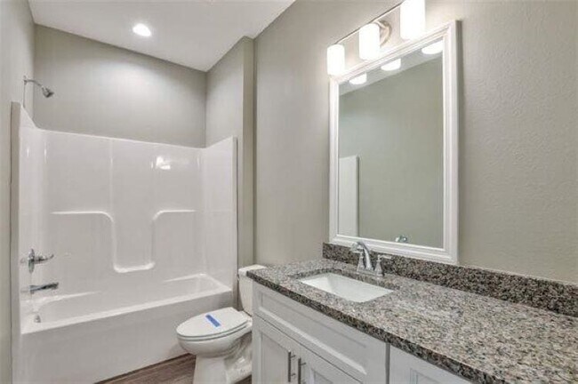 Building Photo - 4484 River Breeze Ln